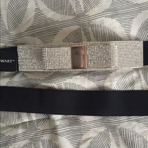 FORMAL BOW BELT